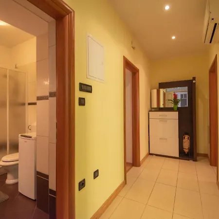 Apartman Emillia By Interhome *