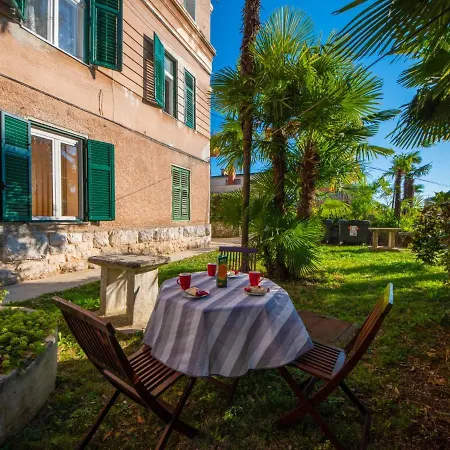 Appartement Emillia By Interhome *