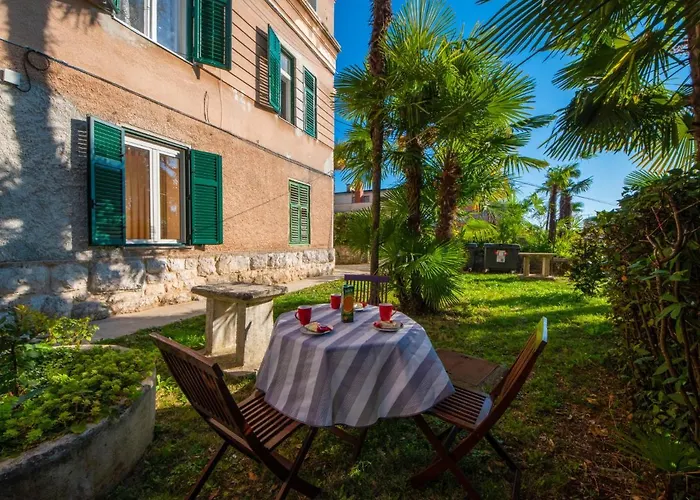 Apartman Emillia By Interhome *