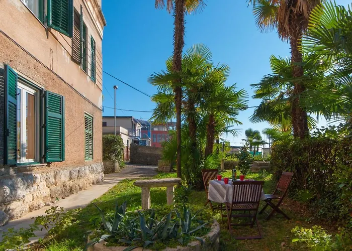 Apartment Emillia By Interhome *