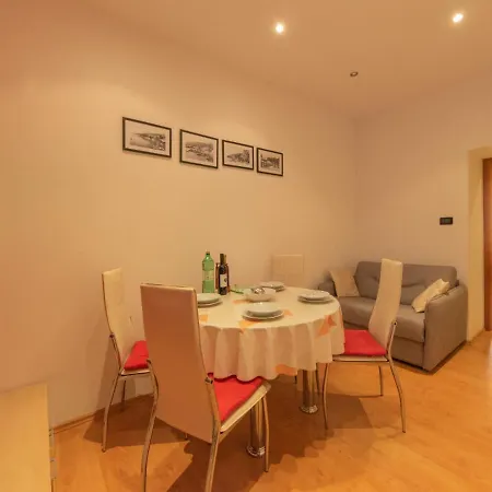 Emillia By Interhome Opatija